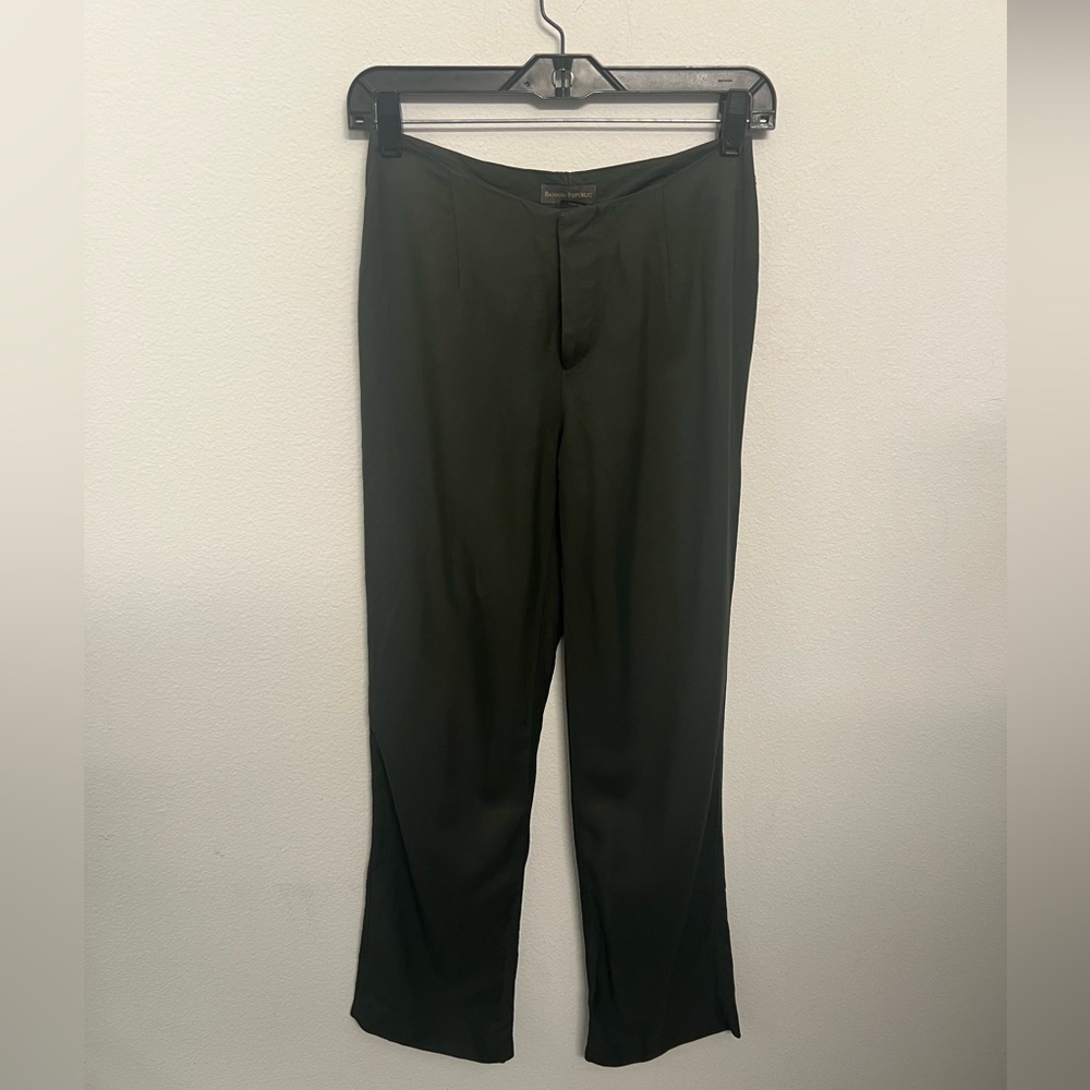 Banana Republic - Made in Italy - Dress Pants - Size 0 - Olive Rayon Blend